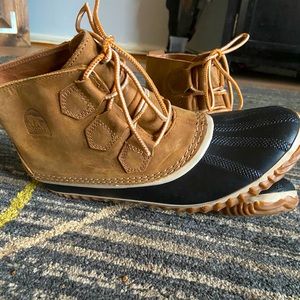 Sorel “Out N About” boot Waterproof